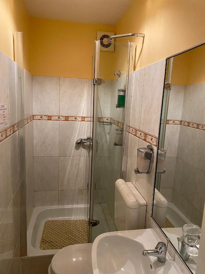 Vila Phoenix Aparthotel Predeál Kültér fotó