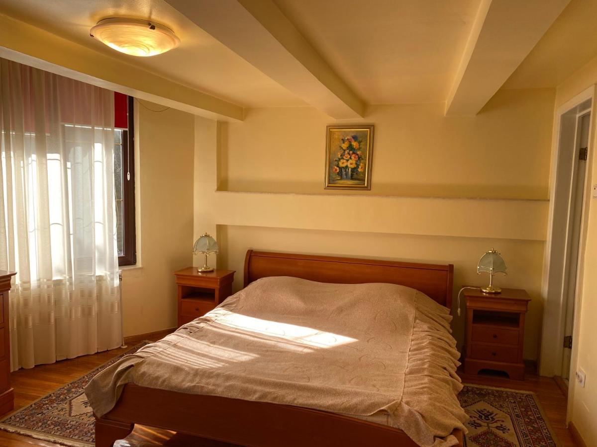 Vila Phoenix Aparthotel Predeál Kültér fotó